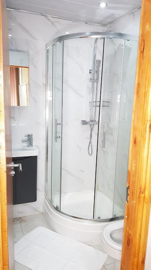 Double Ensuite Rooms Near City Centre Μπέρμιγχαμ Εξωτερικό φωτογραφία